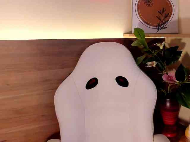 thamiina webcam