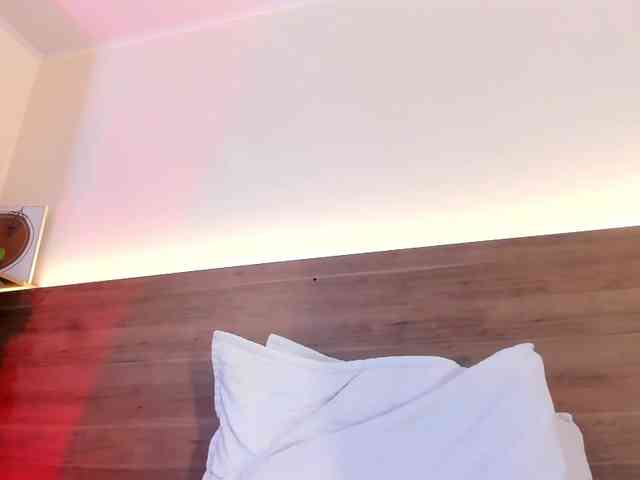 thamiina webcam