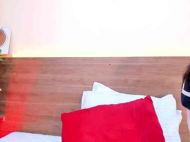 thamiina webcam