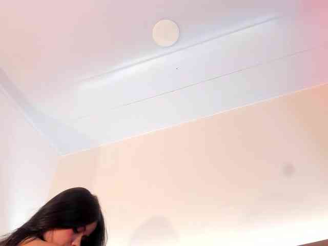 thamiina webcam