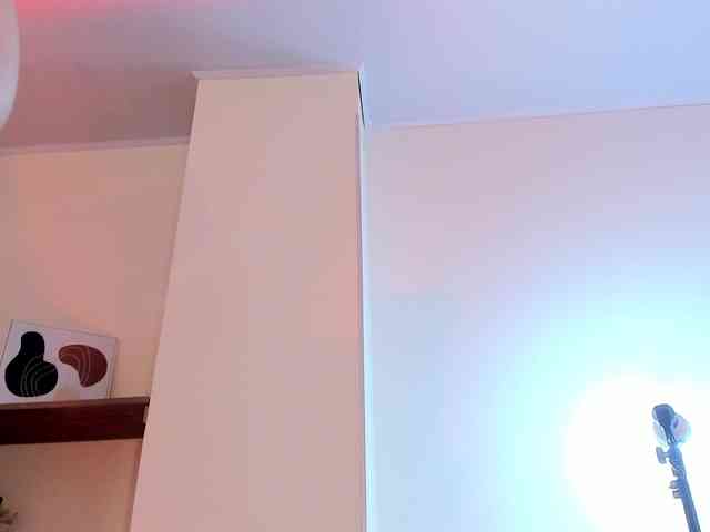 thamiina webcam