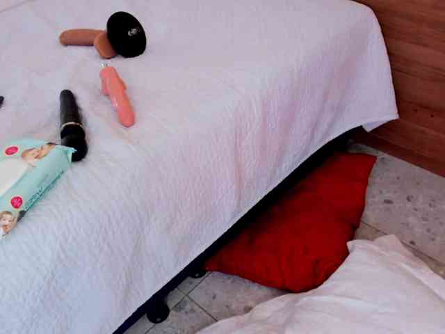 thamiina webcam