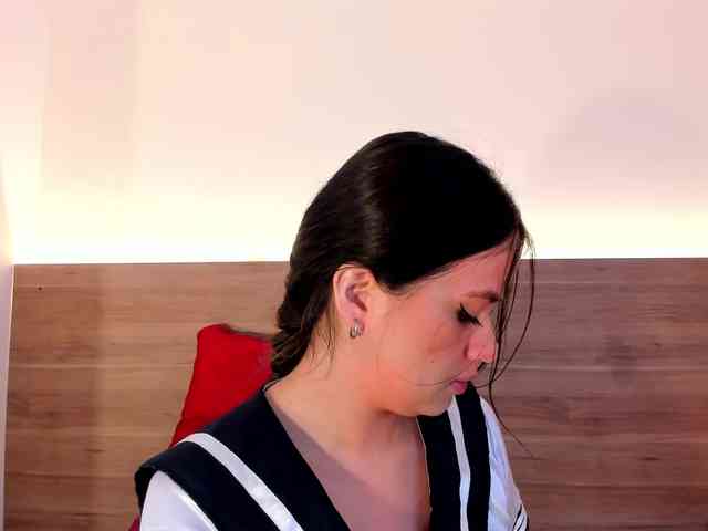 thamiina webcam