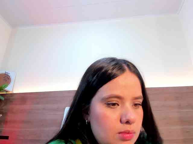thamiina webcam