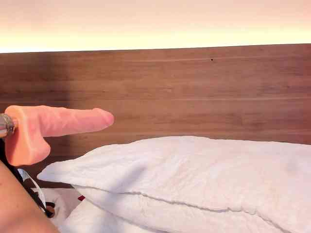 thamiina webcam