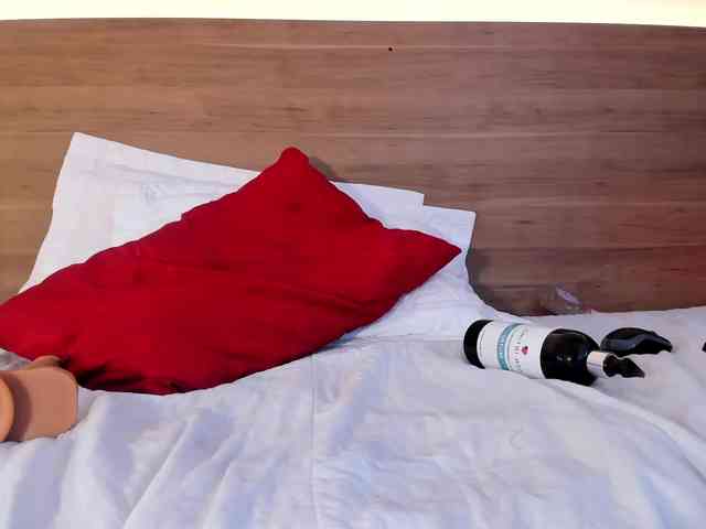 thamiina webcam