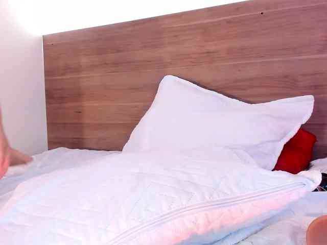 thamiina webcam