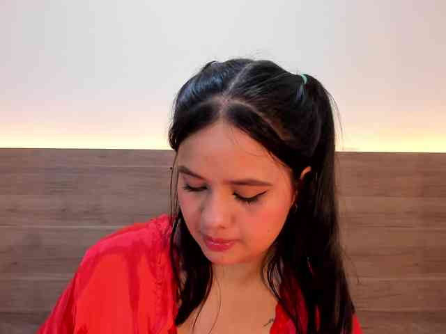 thamiina webcam