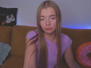 CarrieBradshaww Porn Show