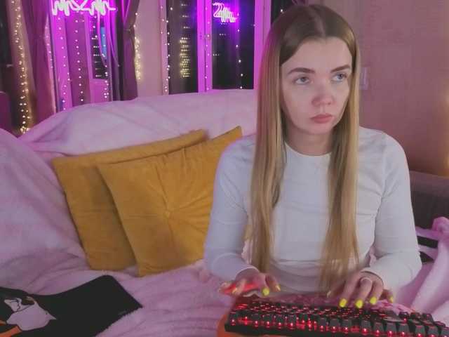 Trusty-dottie's BongaCams show and profile