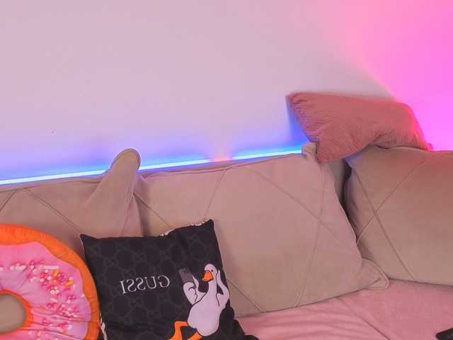Trusty-dottie live cam on BongaCams