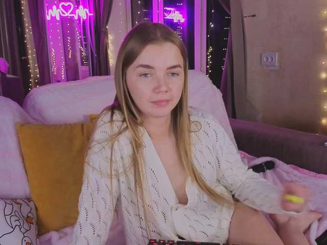 Trusty-dottie's BongaCams show and profile