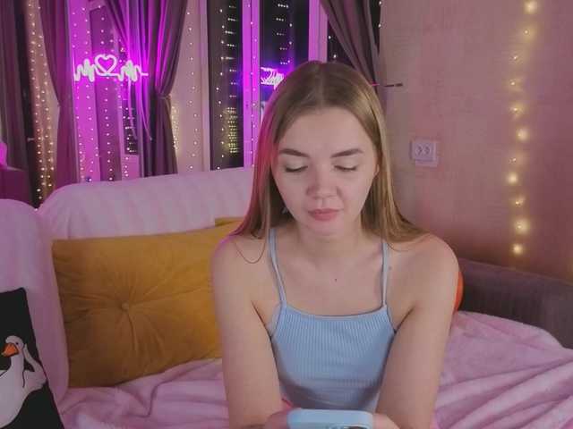 Trusty-dottie's BongaCams show and profile