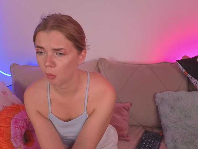 Trusty-dottie live cam on BongaCams