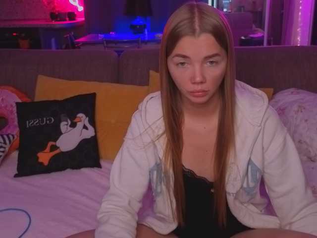 Trusty-dottie live cam on BongaCams