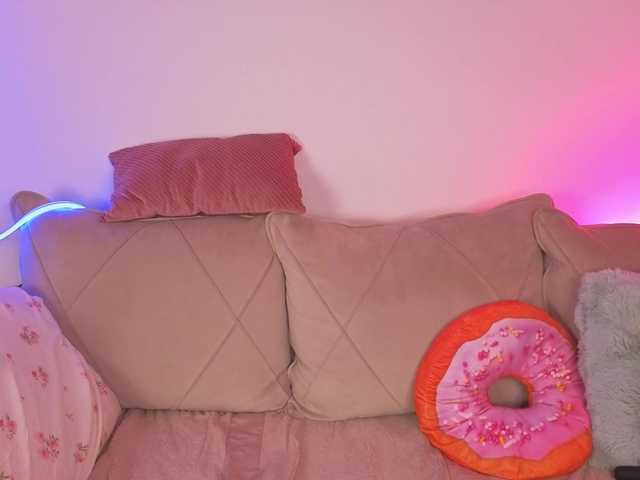 Trusty-dottie live cam on BongaCams