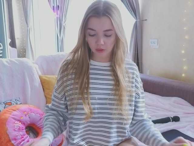 Trusty-dottie's BongaCams show and profile