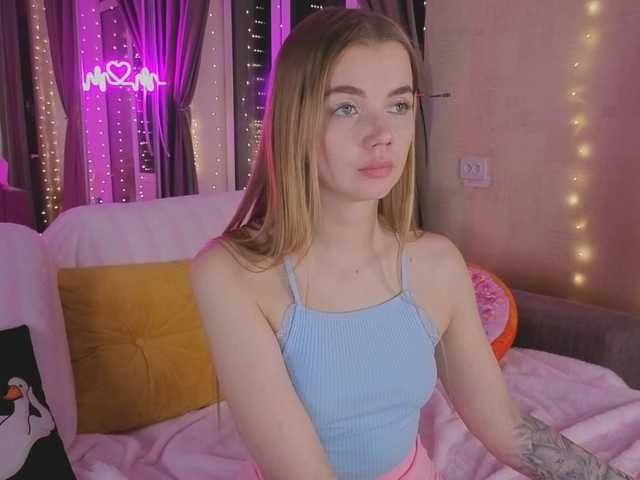 Trusty-dottie Live Cam on BongaCams