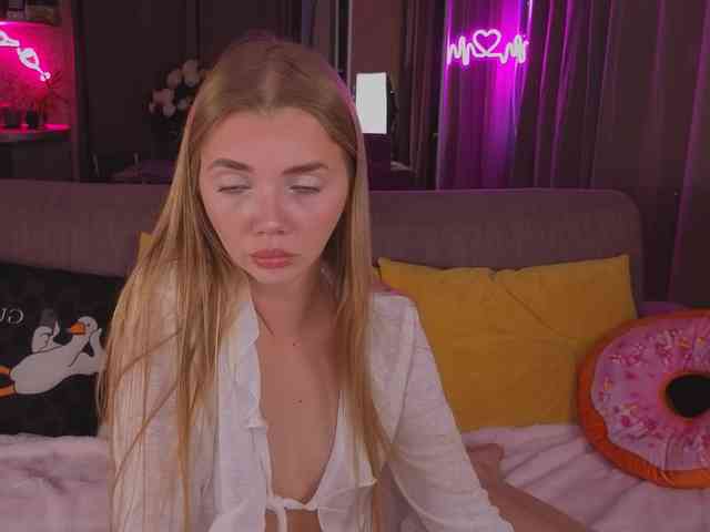 CarrieBradshaww webcam
