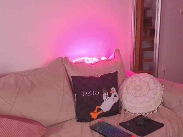 CarrieBradshaww webcam