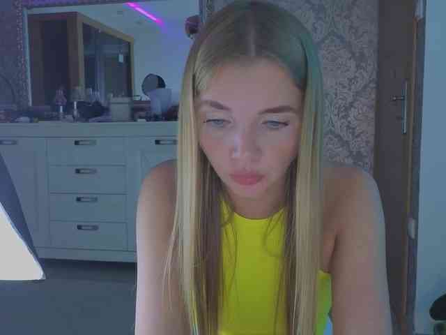 CarrieBradshaww webcam