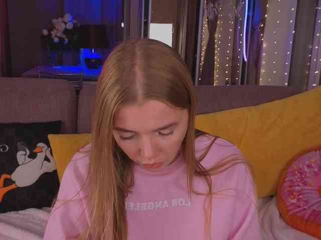 CarrieBradshaww webcam