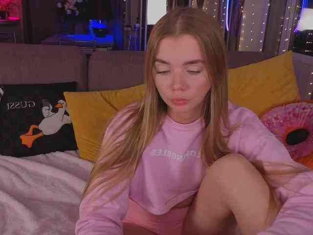 CarrieBradshaww webcam