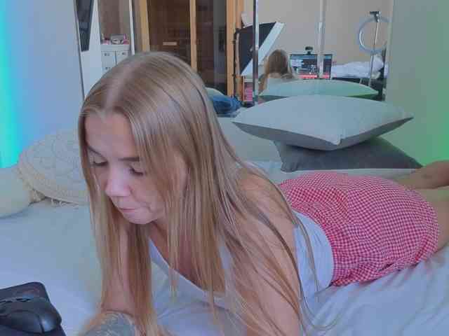 CarrieBradshaww webcam