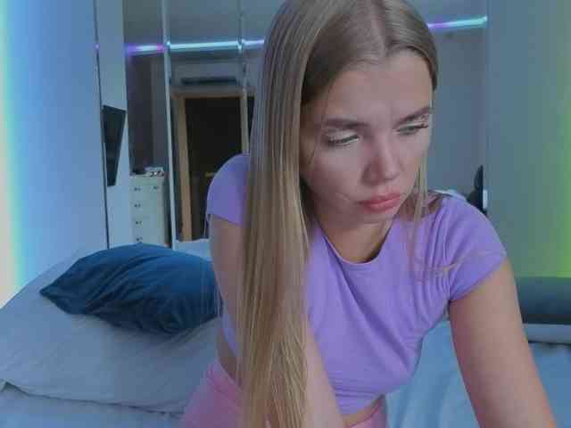 CarrieBradshaww webcam
