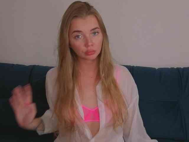 CarrieBradshaww webcam