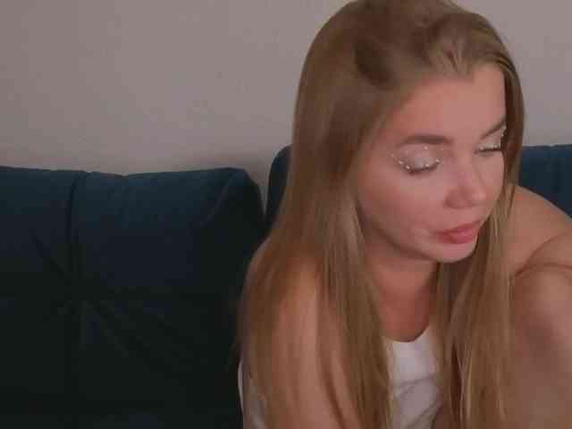 CarrieBradshaww webcam