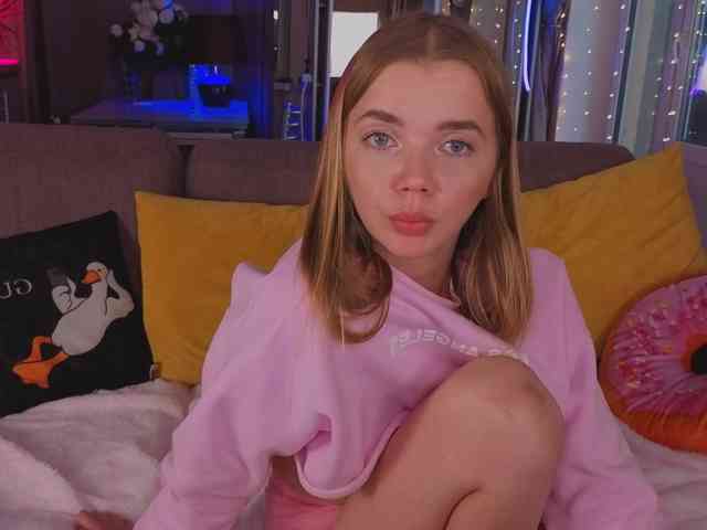 CarrieBradshaww webcam