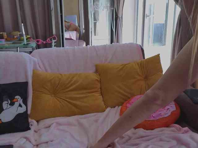 CarrieBradshaww webcam