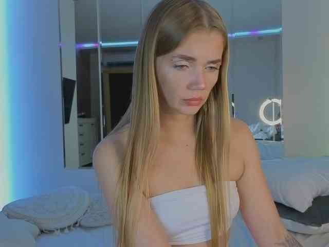 CarrieBradshaww webcam