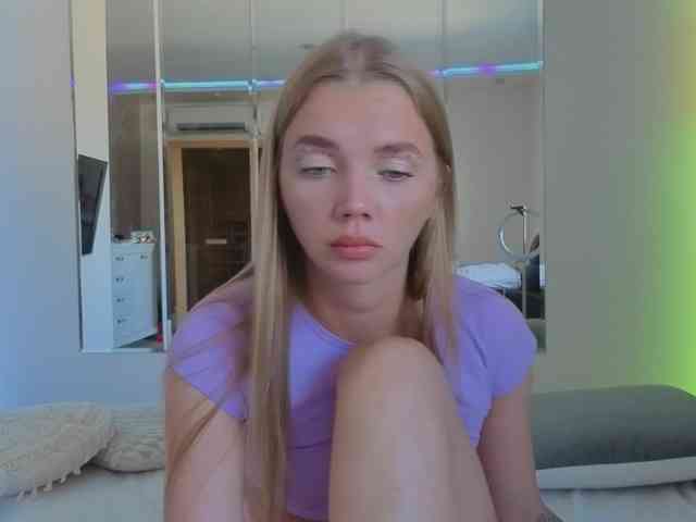 CarrieBradshaww webcam