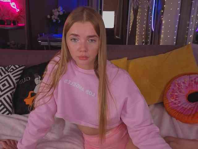CarrieBradshaww webcam
