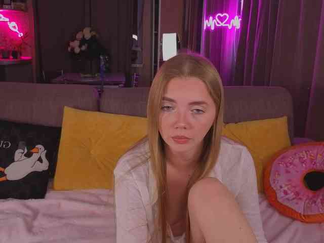 CarrieBradshaww webcam