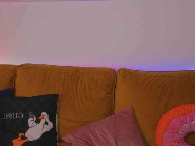 CarrieBradshaww webcam