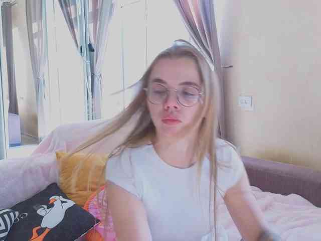 CarrieBradshaww webcam