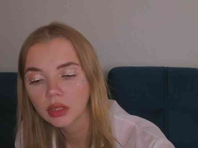 CarrieBradshaww webcam