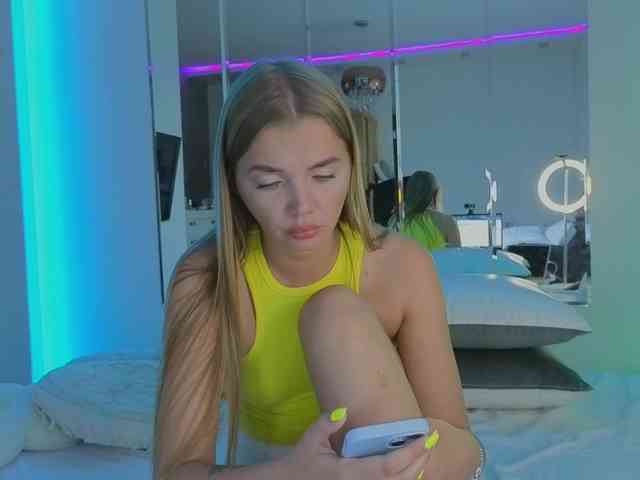 CarrieBradshaww webcam