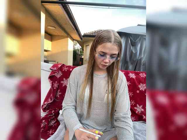 CarrieBradshaww webcam