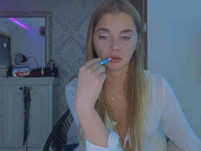 CarrieBradshaww webcam