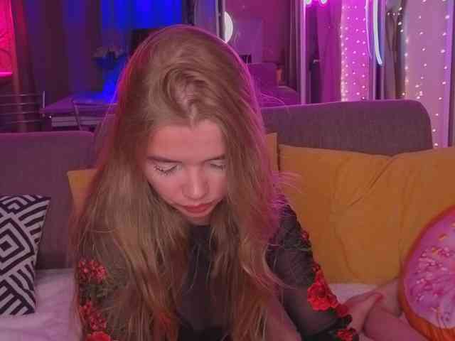 CarrieBradshaww webcam