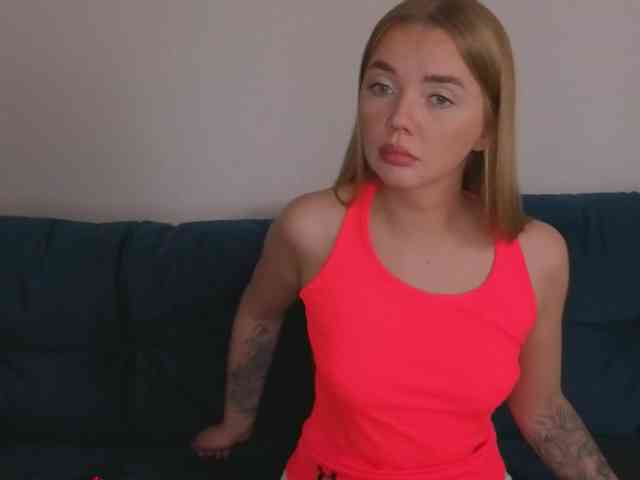 CarrieBradshaww webcam