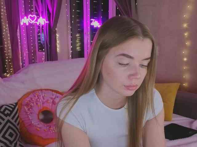 CarrieBradshaww webcam