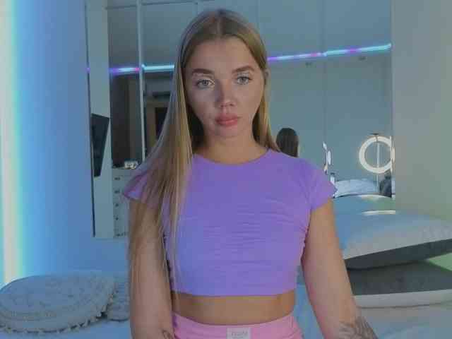 CarrieBradshaww webcam