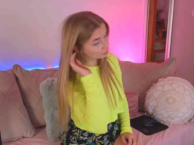CarrieBradshaww webcam