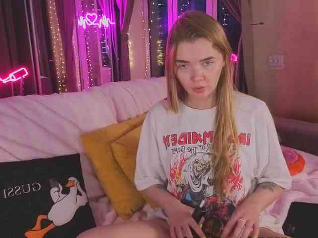 CarrieBradshaww webcam