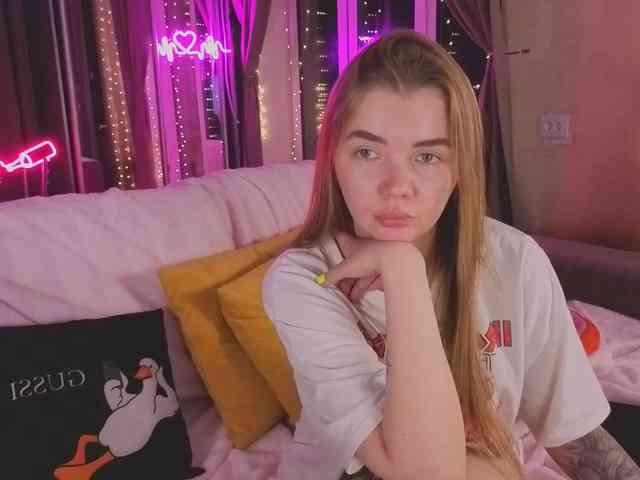 CarrieBradshaww webcam